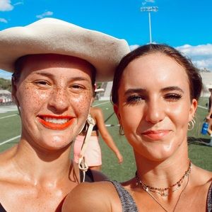 Meet your Posher, Emma